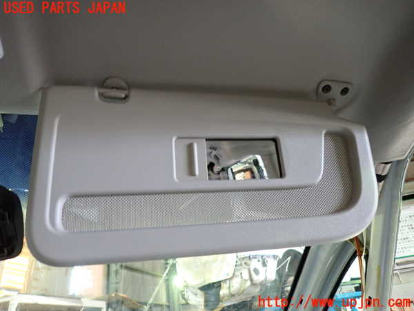 1UPJ-9231907625]セレナ e-POWER(HFC27)室内サンバイザー右側 中古_3