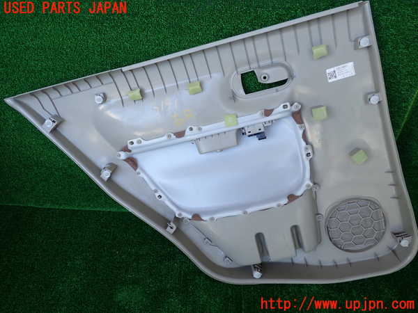 1UPJ-9231911294]ラパン(HE33S)右後ドア内張り 中古_2