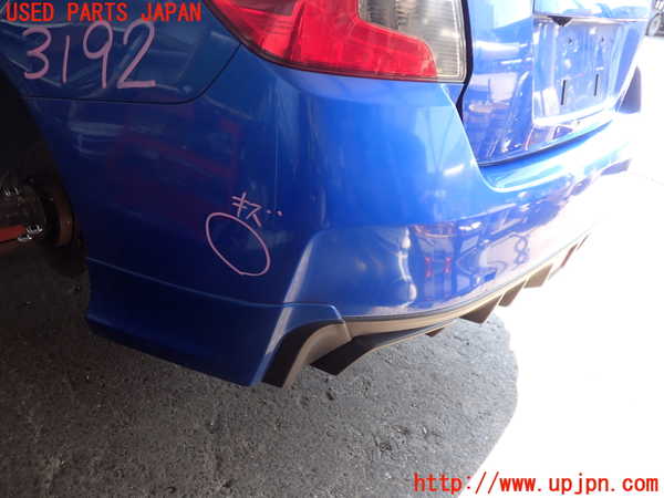 2UPJ-9231921610]WRX STI(VAB)リアバンパー 中古_3