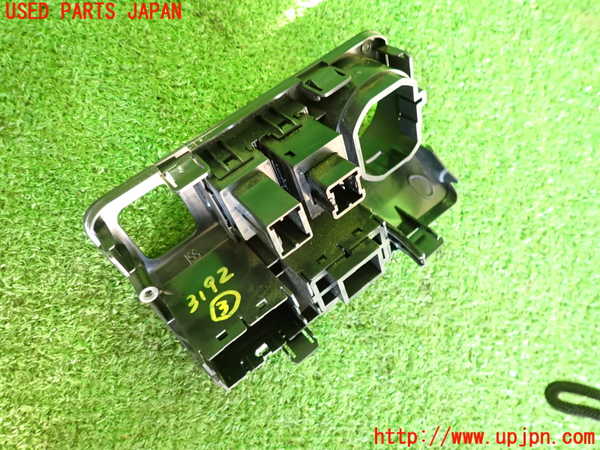 2UPJ-9231926308]WRX STI(VAB)スイッチ3 (メーター照度) 中古_2