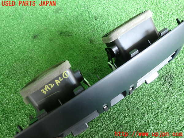2UPJ-9231927526]WRX STI(VAB)エアコン吹き出し口1 (真中) 中古_2