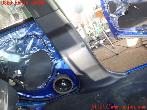 2UPJ-9231927670]WRX STI(VAB)左センターピラートリム 中古_3