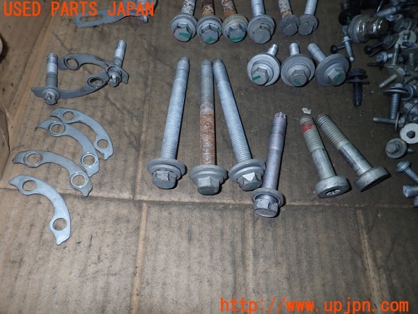 3UPJ=9231930720]ジャガー XE ファーストエディション(JA2GA X760)ネジ・ナット・ステー類 セット ジャンク_3