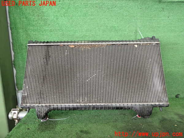 2UPJ-9231932321]ジャガー・XE(JA2GA)ラジエーター1 中古_2