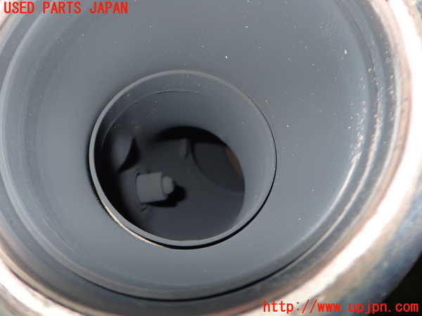 2UPJ-9231932661]ジャガー・XE(JA2GA)触媒1 中古_3