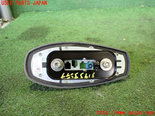 2UPJ-9231936550]ジャガー・XE(JA2GA)アンテナ 中古_3