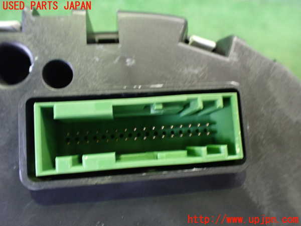 2UPJ-9231936170]ジャガー・XE(JA2GA)スピードメーター 中古_4