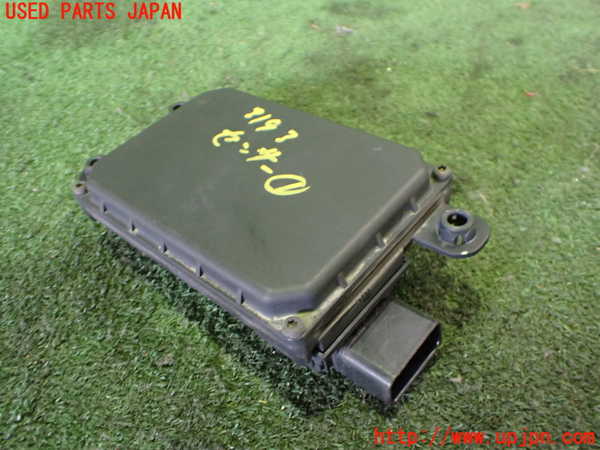2UPJ-9231936381]ジャガー・XE(JA2GA)センサー1 中古_2