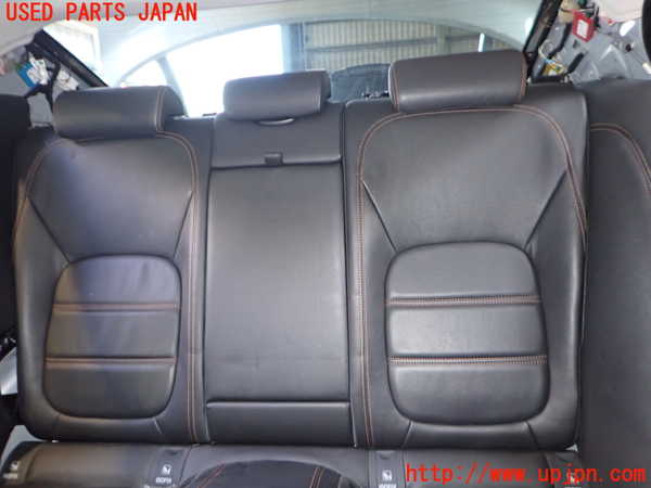 2UPJ-9231937385]ジャガー・XE(JA2GA)リアシート 中古_2