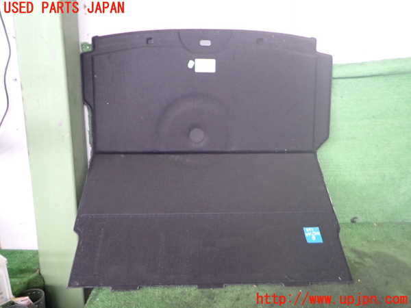 2UPJ-9231937771]ジャガー・XE(JA2GA)ラゲッジトレイ1 中古_2