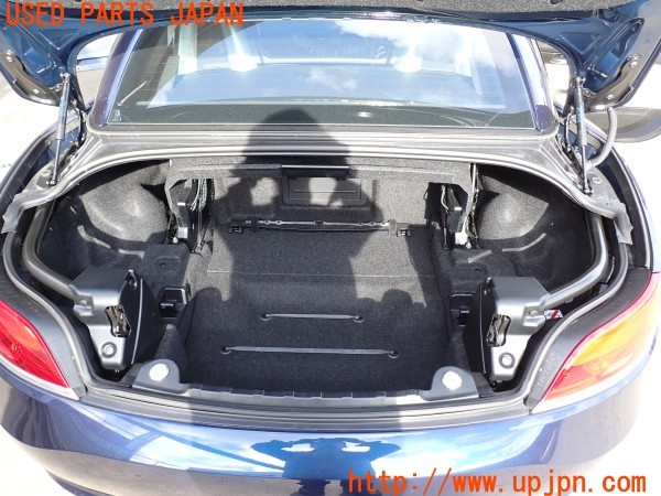 3UPJ=9231940653]BMW Z4(LL20 E89)純正 リア トランクフロアサポートパッドカバーパネル 中古_5