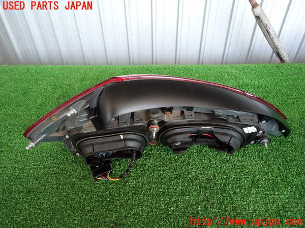 2UPJ-9231941530]BMW Z4(LL20)(E89)右テールランプ 中古_2