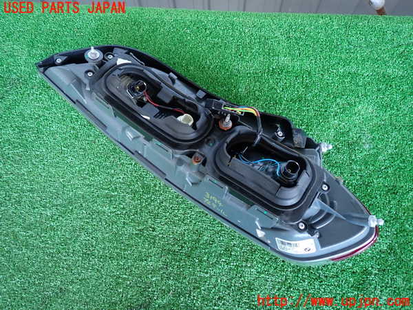 2UPJ-9231941536]BMW Z4(LL20)(E89)左テールランプ 中古_3