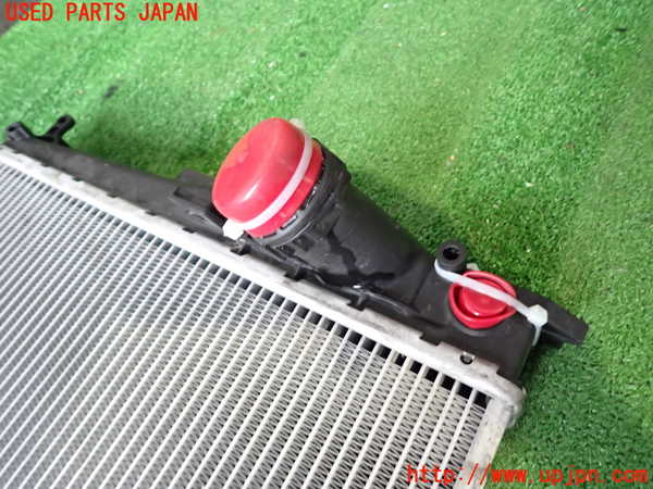 2UPJ-9231942321]BMW Z4(LL20)(E89)ラジエーター1 中古_4