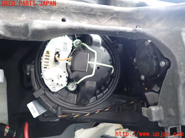 2UPJ-9231946081]BMW Z4(LL20)(E89)エバポレーター1 中古_4