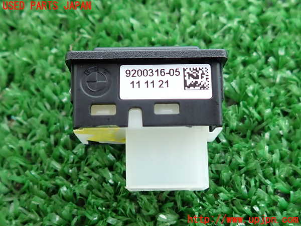 2UPJ-9231946310]BMW Z4(LL20)(E89)スイッチ5 (トランクオープナー) 中古_3