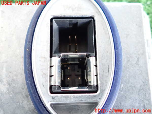 2UPJ-9231946441]BMW Z4(LL20)(E89)バラスト1 中古_4