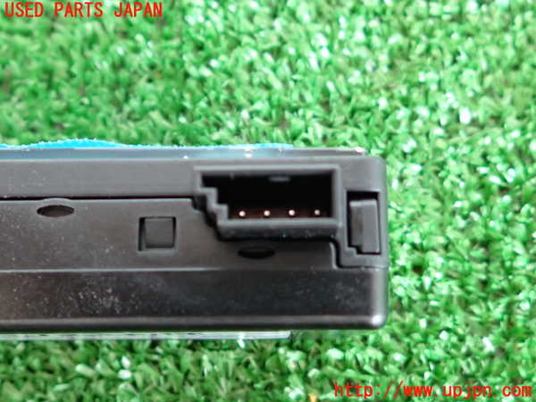 2UPJ-9231946383]BMW Z4(LL20)(E89)センサー3 中古_4