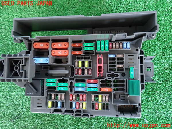 2UPJ-9231946741]BMW Z4(LL20)(E89)ヒューズボックス1 中古_3