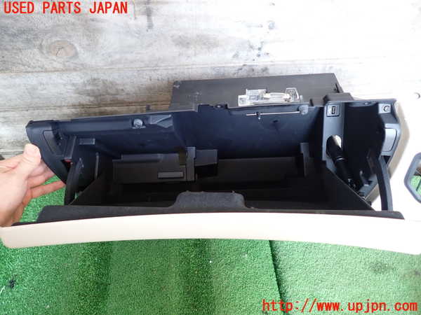 2UPJ-9231947516]BMW Z4(LL20)(E89)グローブボックス1 中古_2