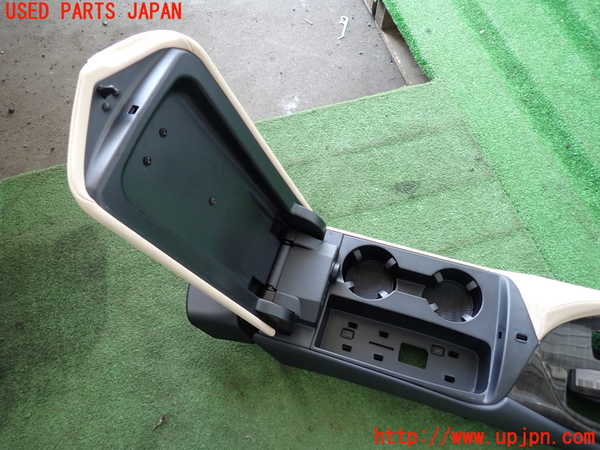 2UPJ-9231947540]BMW Z4(LL20)(E89)センターコンソール 中古_3