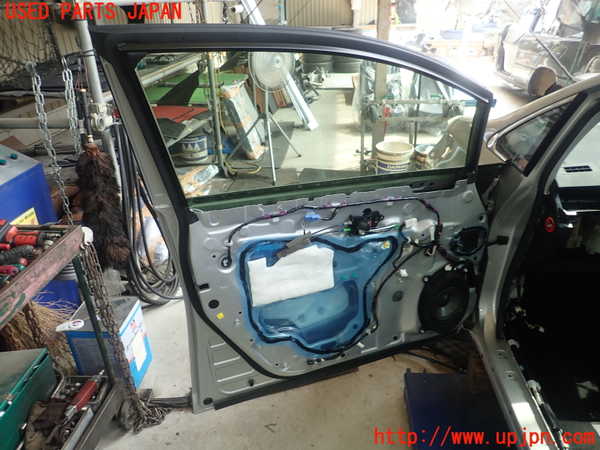 1UPJ-9231951260]レクサス・HS250h(ANF10)左前ドア M2H5U 中古_3