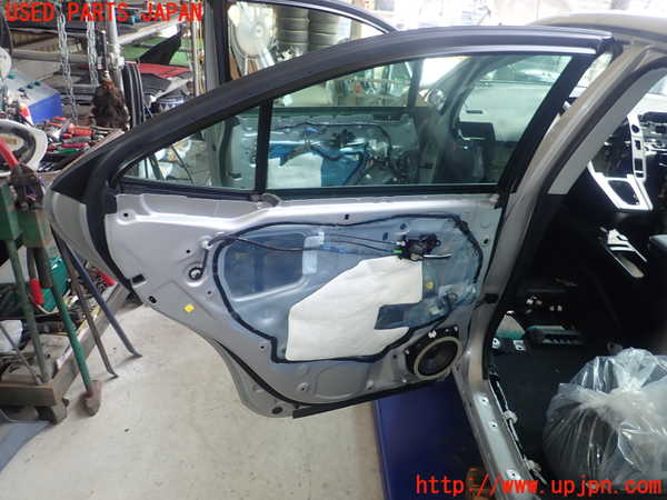 1UPJ-9231951320]レクサス・HS250h(ANF10)左後ドア M2F3 中古_3