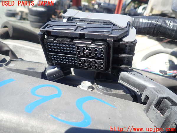 1UPJ-9231952010]レクサス・HS250h(ANF10)エンジン 2AZ-FXE 中古_4