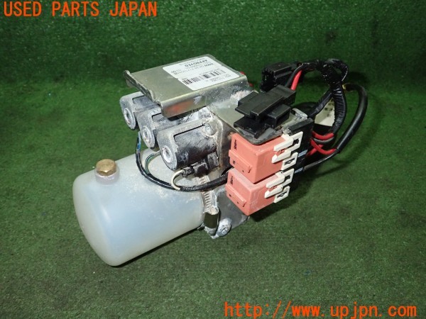 3UPJ=9231960566]BMW 120i カブリオレ(UL20 E88)純正 DAI1-109999 ソフトトップ 油圧ポンプ 中古_2