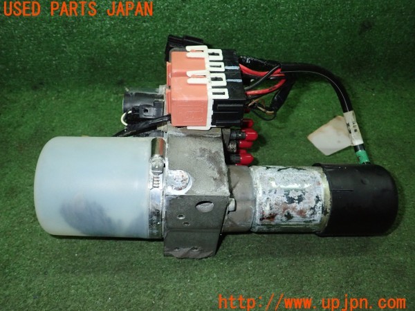 3UPJ=9231960566]BMW 120i カブリオレ(UL20 E88)純正 DAI1-109999 ソフトトップ 油圧ポンプ 中古_3
