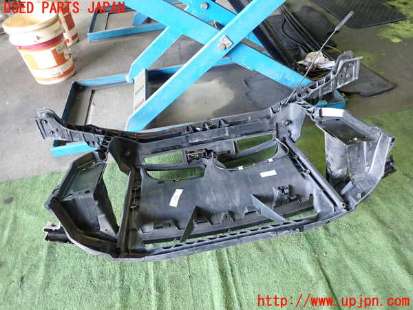 1UPJ-9231961041]BMW 120i カブリオレ E88(UL20)コアサポート 中古_4