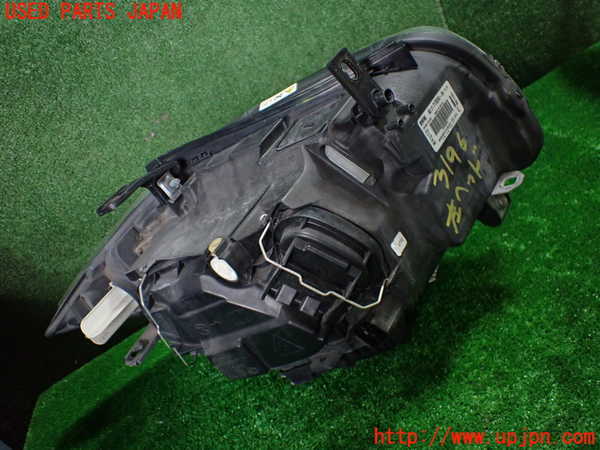 1UPJ-9231961132]BMW 120i カブリオレ E88(UL20)左ヘッドライト HID 中古_3