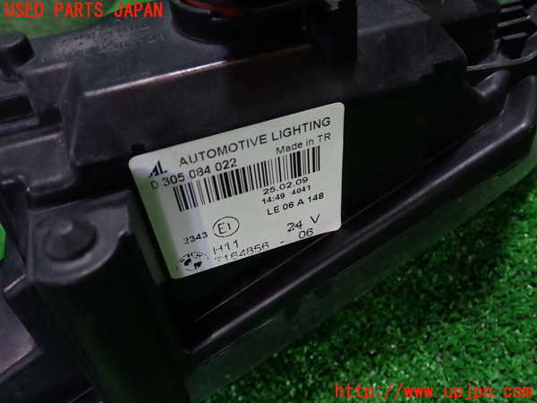 1UPJ-9231961180]BMW 120i カブリオレ E88(UL20)右フォグ 中古_4