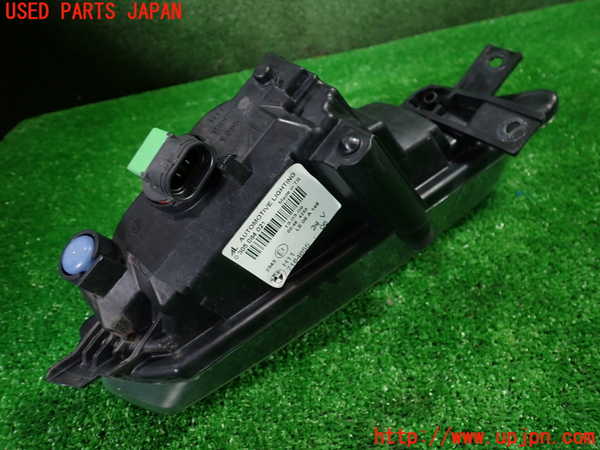 1UPJ-9231961182]BMW 120i カブリオレ E88(UL20)左フォグ 中古_3