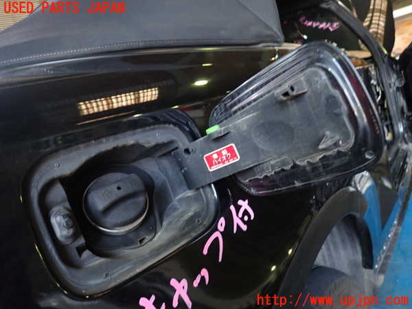 1UPJ-9231961690]BMW 120i カブリオレ E88(UL20)フューエルリッド 中古_2