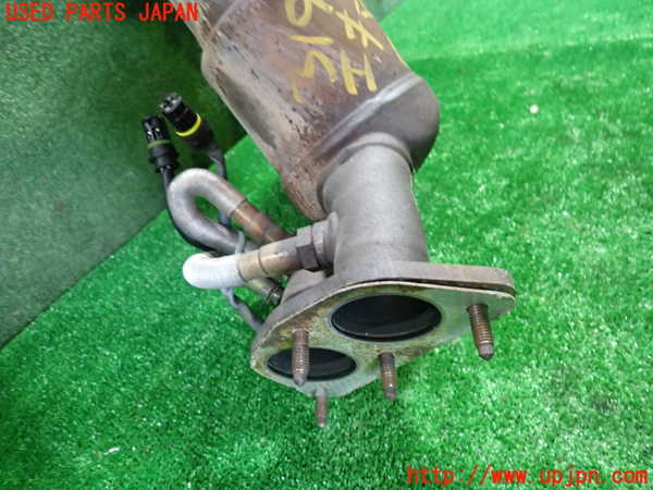 1UPJ-9231962041]BMW 120i カブリオレ E88(UL20)エキマニ1 触媒 マニバーター 中古_2
