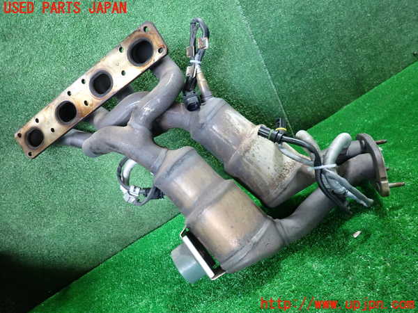 1UPJ-9231962041]BMW 120i カブリオレ E88(UL20)エキマニ1 触媒 マニバーター 中古_4