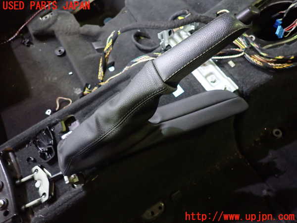 1UPJ-9231967550]BMW 120i カブリオレ E88(UL20)サイドブレーキレバー 中古_2