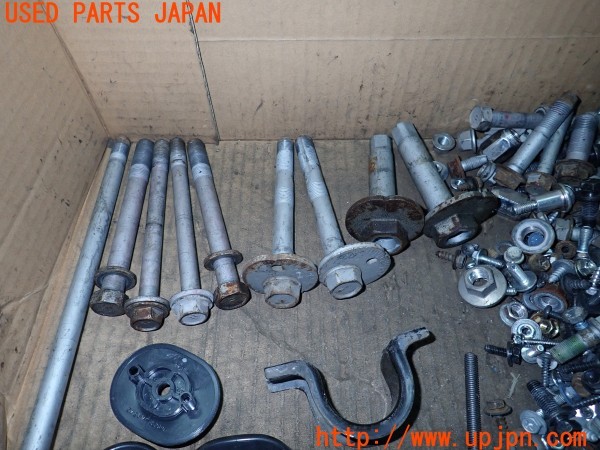 3UPJ=9231970720]FJクルーザー(GSJ15W)ネジ・ナット・ステー類 セット ジャンク_2