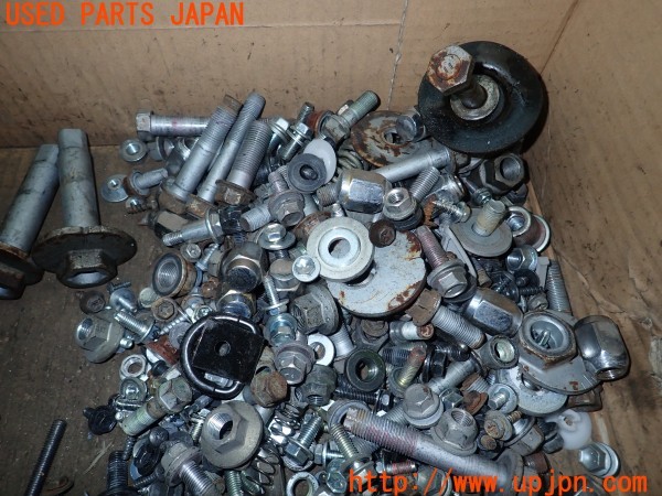 3UPJ=9231970720]FJクルーザー(GSJ15W)ネジ・ナット・ステー類 セット ジャンク_4