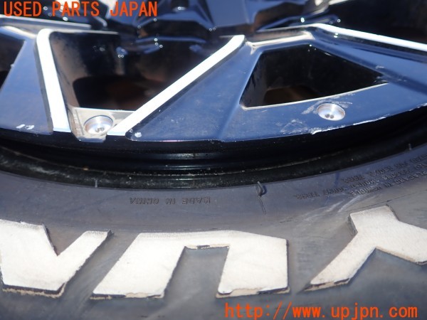 3UPJ=9231970918]FJクルーザー(GSJ15W)社外 ホイール 17×8.5J +38? PCD139.7 6穴 4本 中古_3