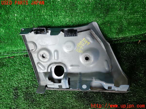1UPJ-9231971100]FJクルーザー(GSJ15W)右前コーナーパネル 中古_2