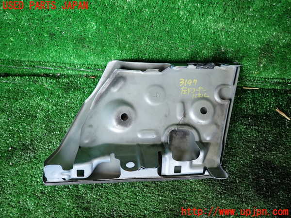 1UPJ-9231971102]FJクルーザー(GSJ15W)左前コーナーパネル 中古_2