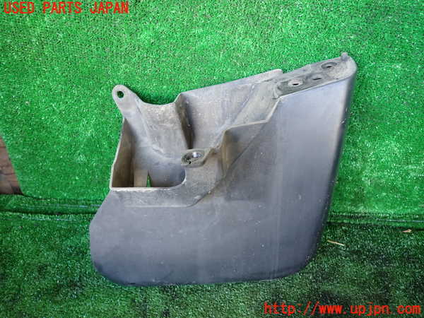 1UPJ-9231971454]FJクルーザー(GSJ15W)右リアマッドガード(泥除け) 中古_2