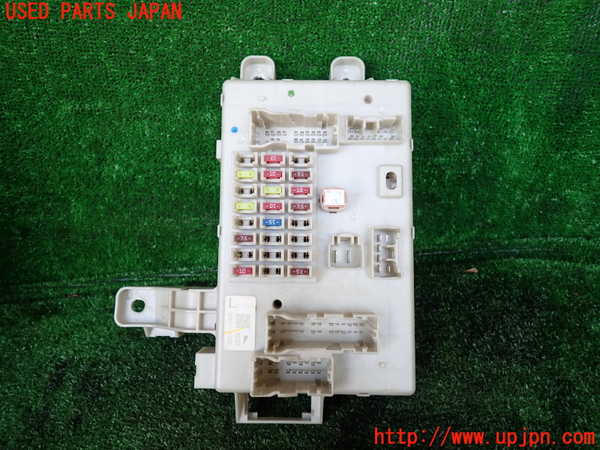 1UPJ-9231976741]FJクルーザー(GSJ15W)ヒューズボックス1(室内) 中古_2