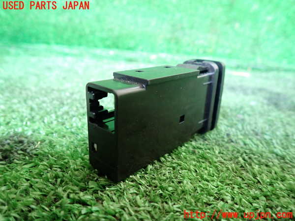 1UPJ-9231976295]FJクルーザー(GSJ15W)フォグスイッチ 中古_2