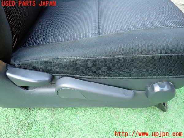 1UPJ-9231977035]FJクルーザー(GSJ15W)運転席シート 中古_4