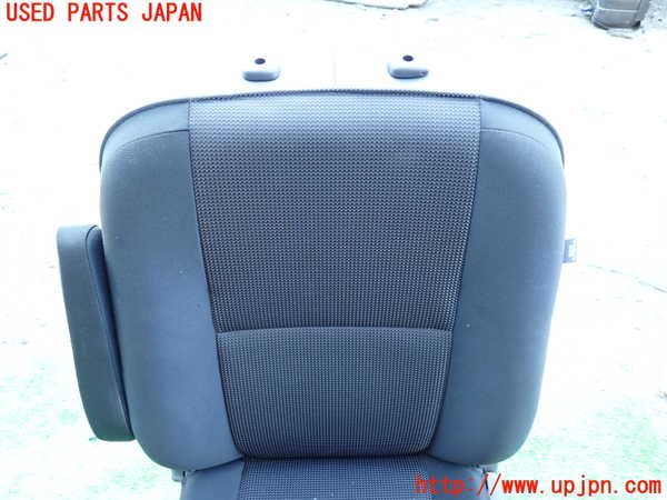 1UPJ-9231977065]FJクルーザー(GSJ15W)助手席シート 中古_2