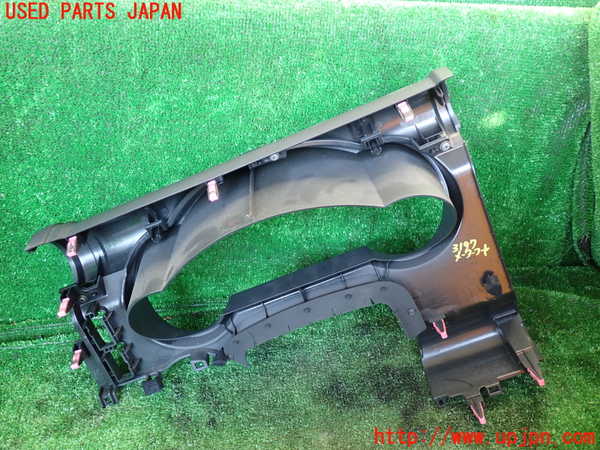 1UPJ-9231977510]FJクルーザー(GSJ15W)メーターフード 中古_3