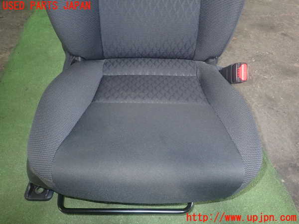 1UPJ-9231987035]アクア(AQUA)(MXPK16)運転席シート 中古_3